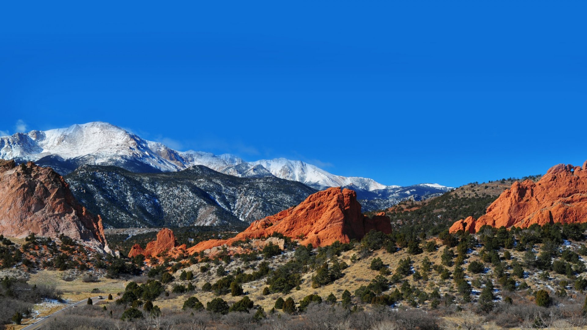 The mountains in Garden of the Gods park